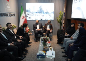در حاشیه برگزاری نمایشگاه ایران‌پلاست ۱۴۰۴