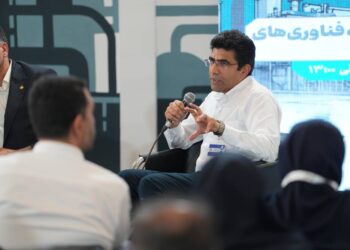 پنل تخصصی «سهم دانش‌بنیان‌ها در توسعه فناوری‌های ساخت داخل» با ارائه دکتر حسینی برگزار شد